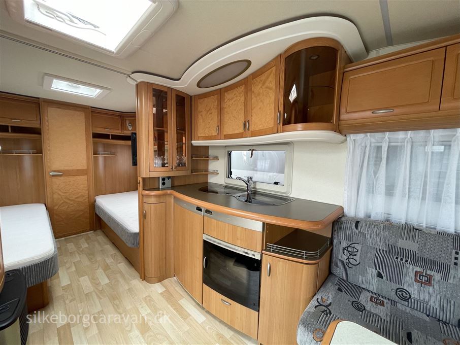 Hobby Excellent 560 WLU